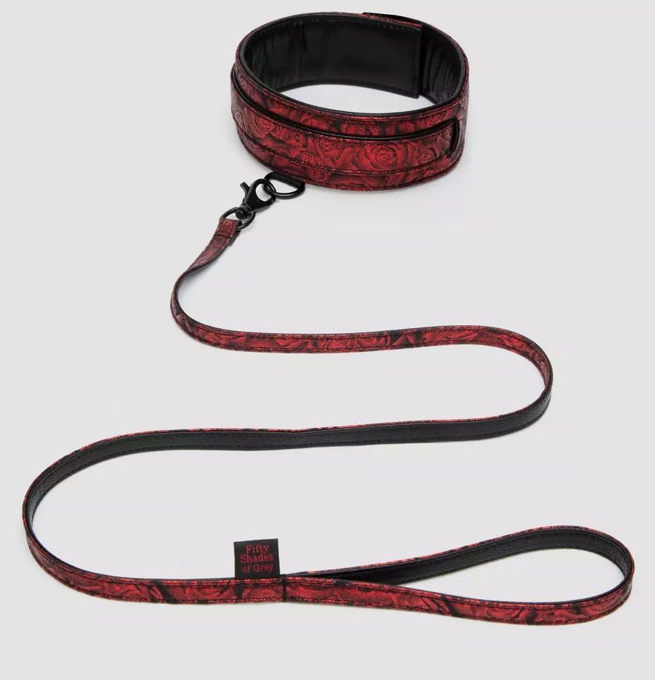     Reversible Faux Leather Collar and Lead