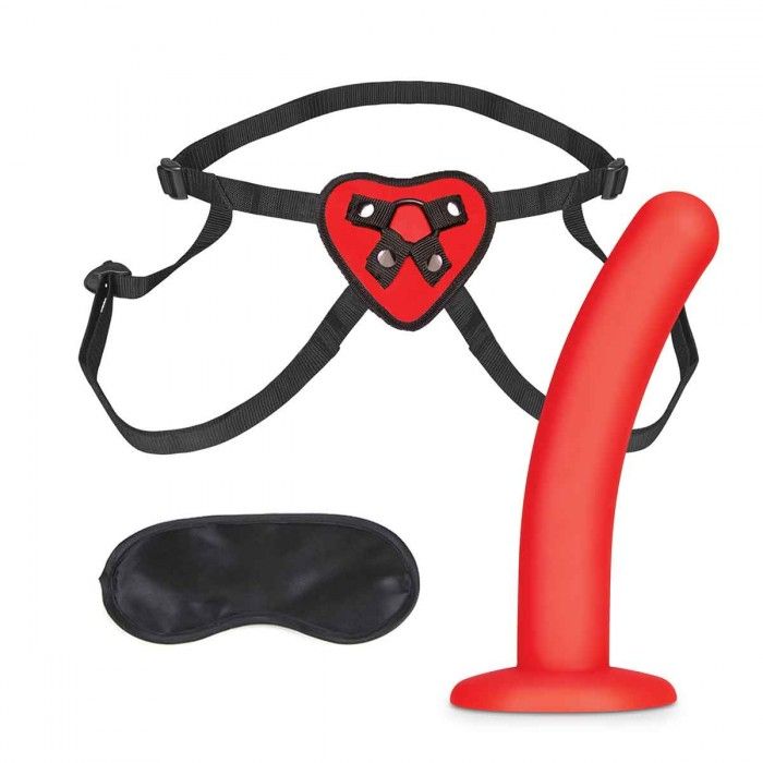    Red Heart Strap on Harness   5in Dildo Set - 12,25 .